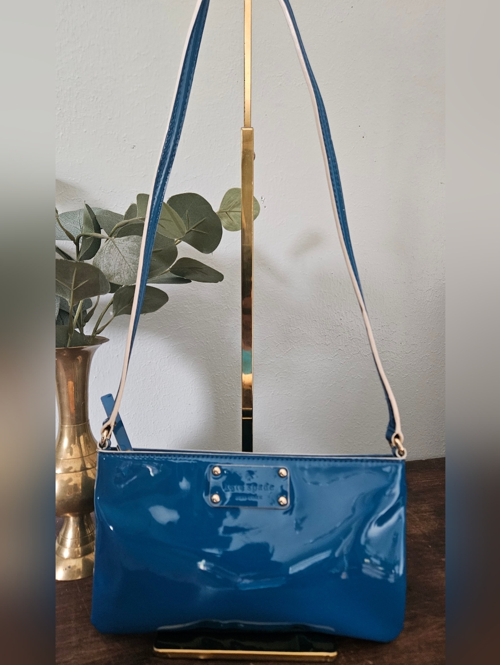 Kate Spade Teal Blue And White Trim Shoulder Crossbody Bag. - Picture 2 of 9